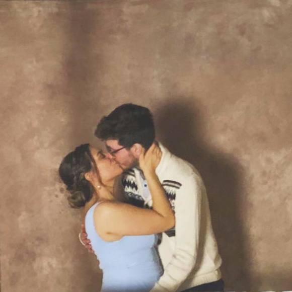 Meet your Posher, Taylor - Picture 1 of 1